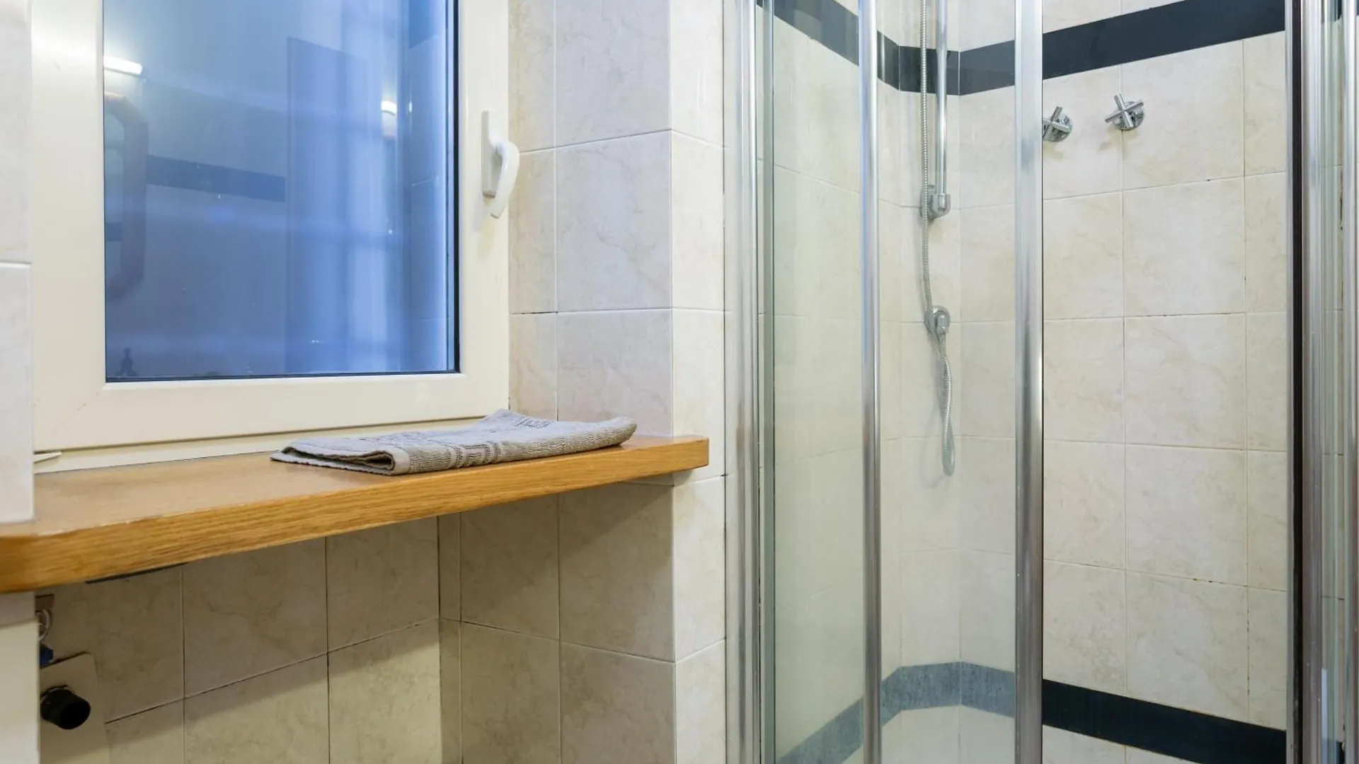 Holiday Homes Rome - Green Apartment S Camillo - Near Trastevere