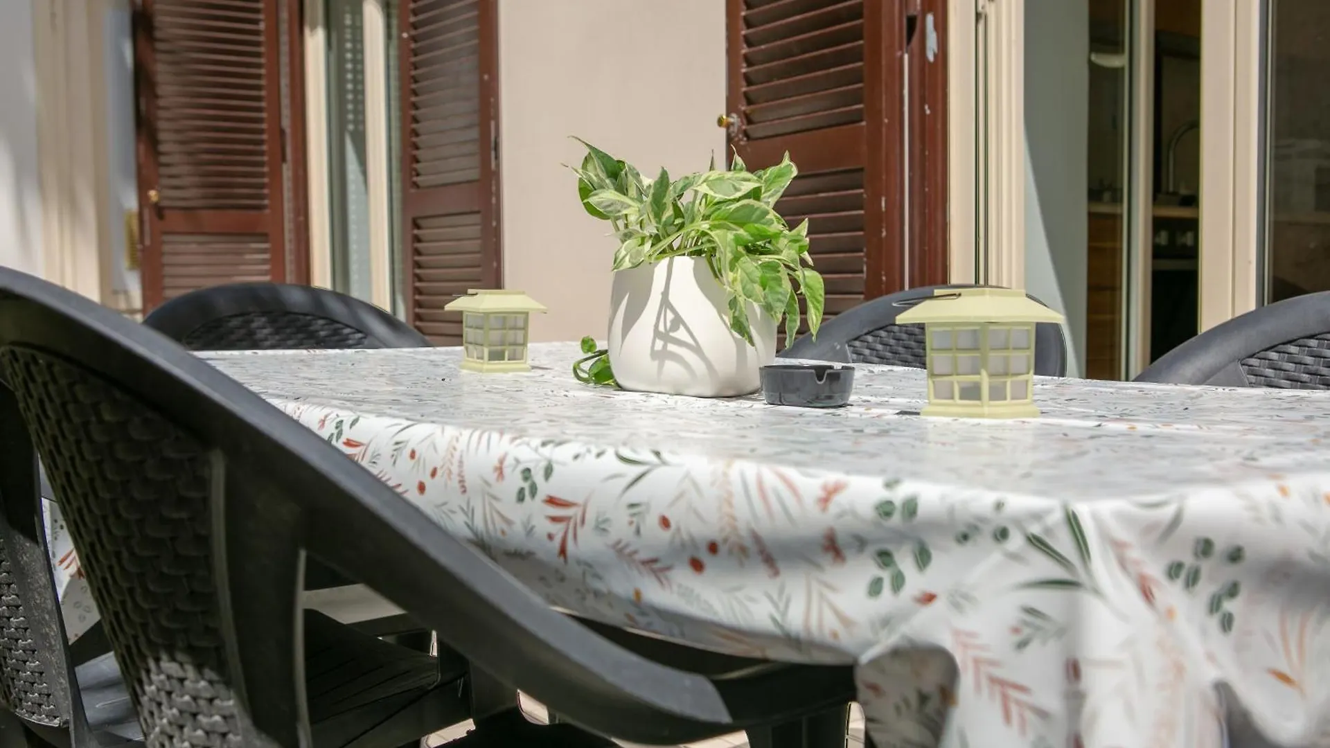 Holiday Homes Rome - Green Apartment S Camillo - Near Trastevere