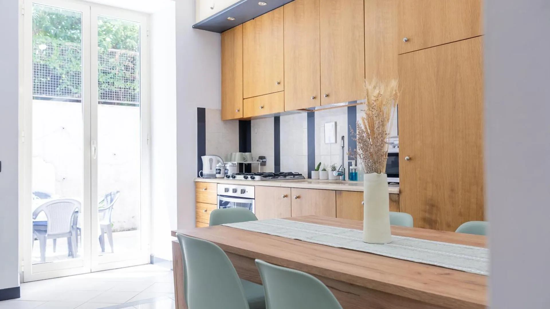 Holiday Homes Rome - Green Apartment S Camillo - Near Trastevere